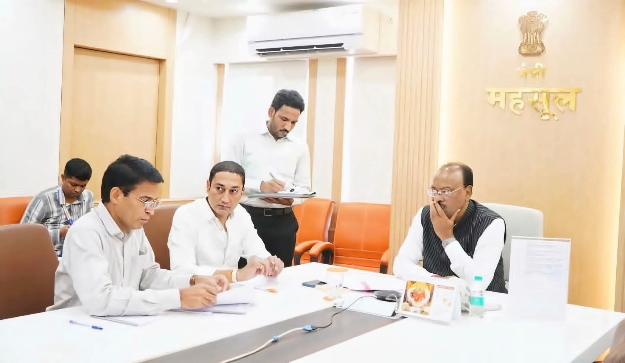 भेटींपेक्षा परिणाम महत्त्वाचे – बीडच्या प्रश्नांना खऱ्या अर्थाने गती मिळणार का?